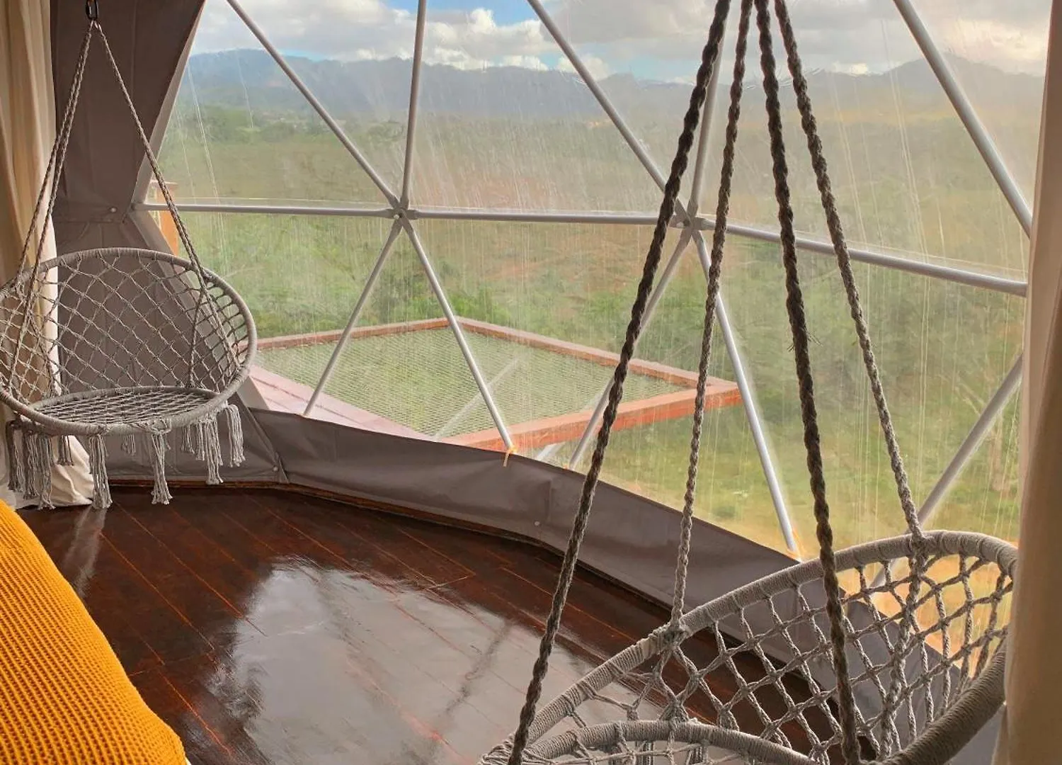 Domescape Glamping Hotel El Cedro  El Cedro (El Seibo)