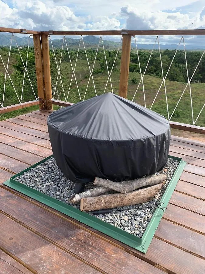 Hotel Domescape Glamping El Cedro  0*, El Cedro (El Seibo)