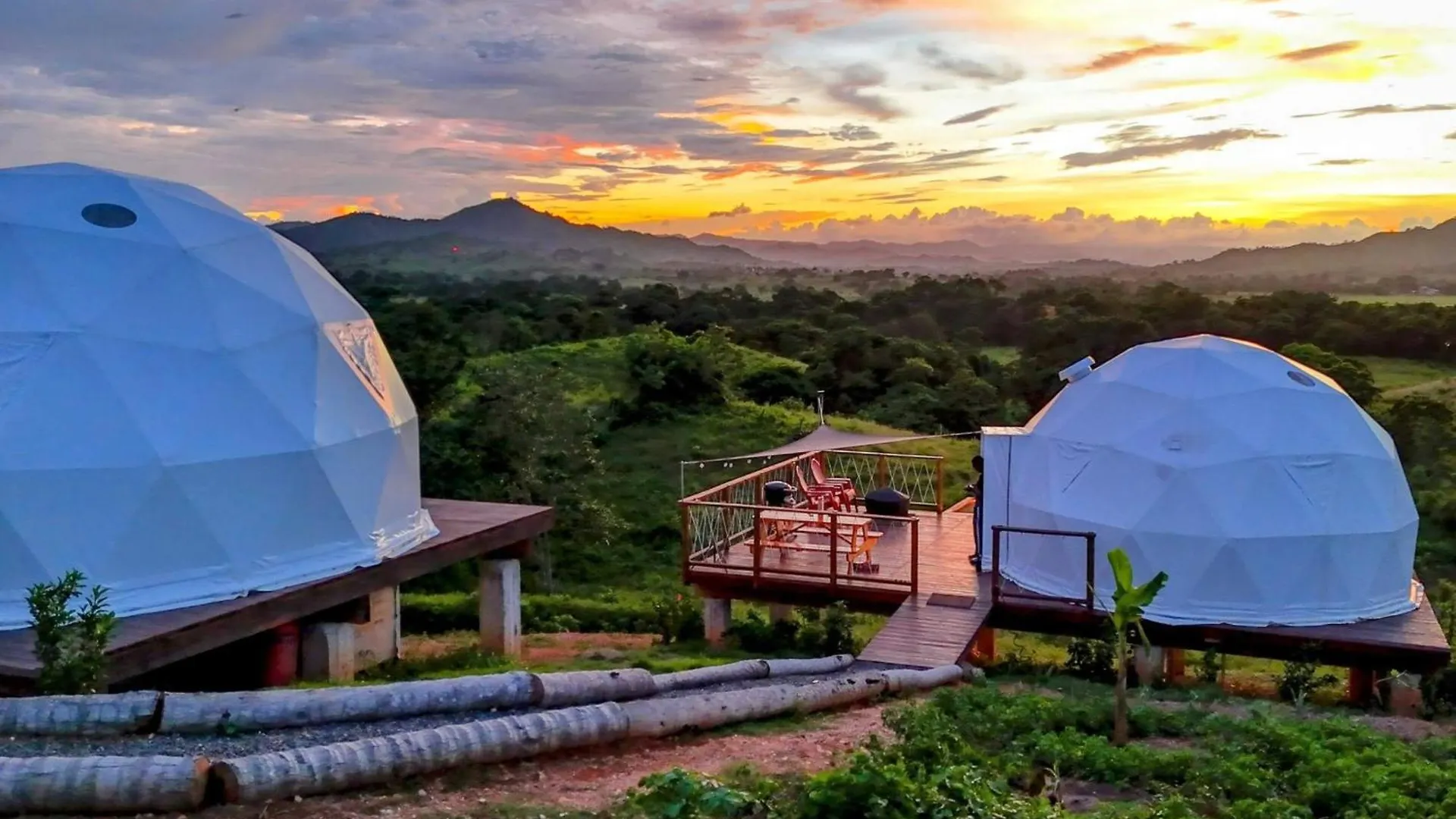 Hotel Domescape Glamping El Cedro  0*, El Cedro (El Seibo)